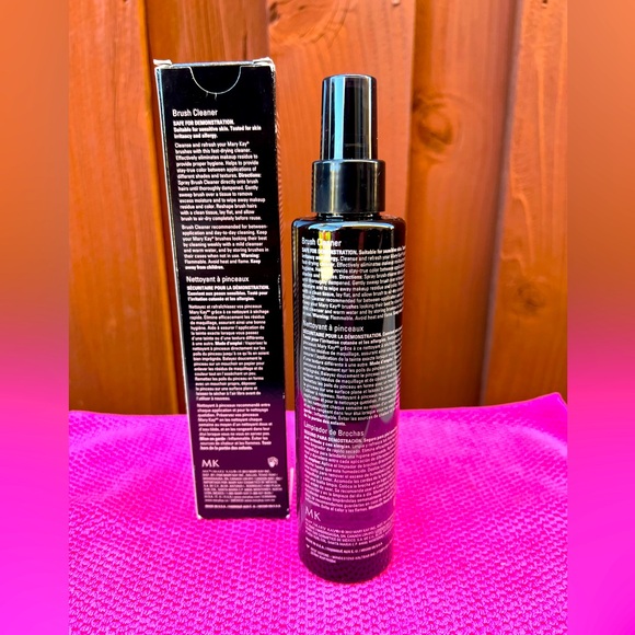 🩷MaryKay🩷 Brush Cleaner - Picture 2 of 2